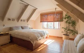 Airbnbshutterstock 1705849636